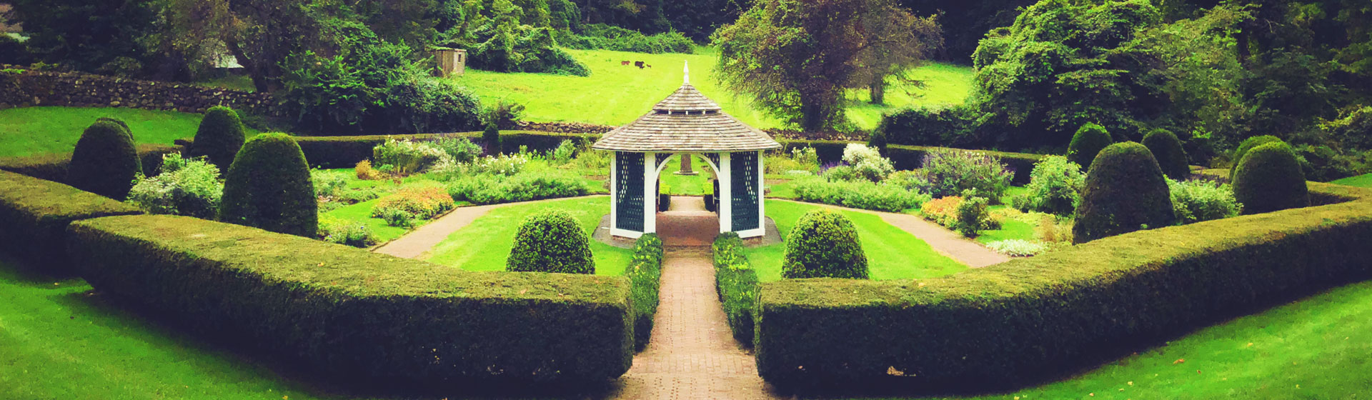 Hillstead Museum garden in farmington CT